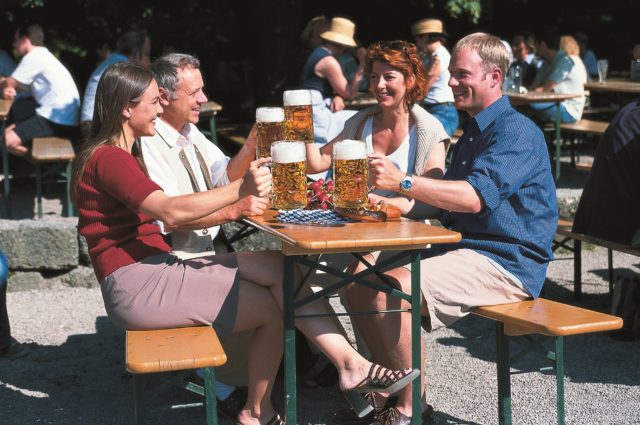 36_biergarten_helles__mass