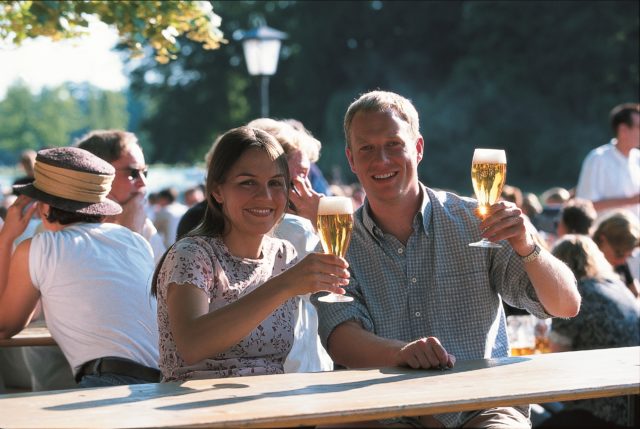 37_biergarten_pils