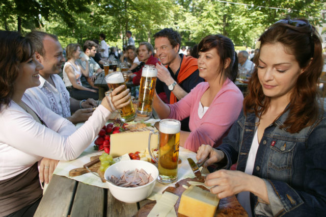 bg06_Brotzeit03