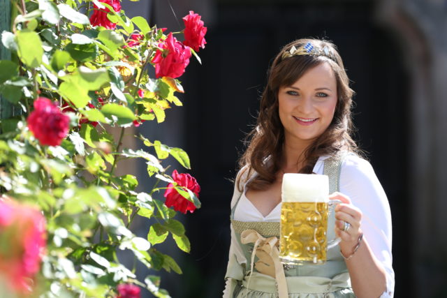 BayerBierKoenigin2014-2015_Tina-ChristinRueger_05