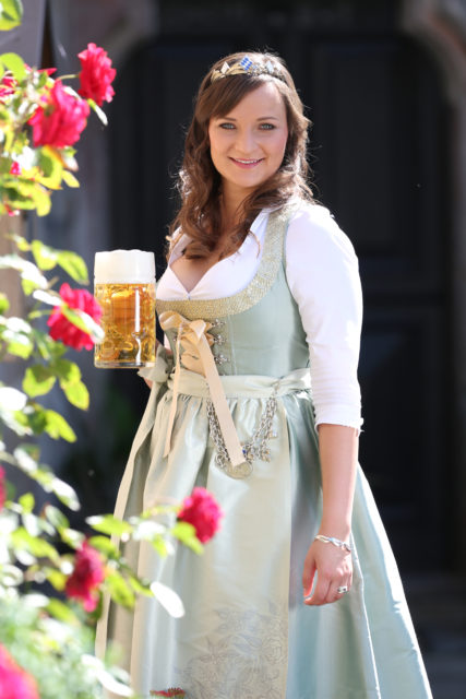 BayerBierKoenigin2014-2015_Tina-ChristinRueger_07