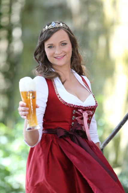 BayerBierKoenigin2014-2015_Tina-ChristinRueger_Weizen-01