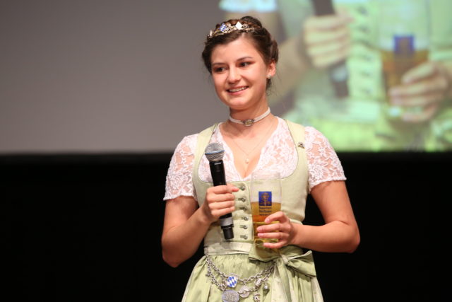 Abschied von der Bayerischen Bierkoenigin 2017-2018 Lena Hochstrasser