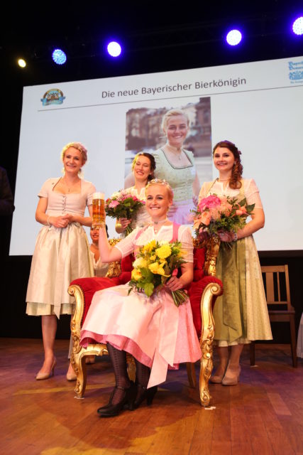Die neue Bayerische Bierkoenigin 2019-2020 Veronika Ettstaller-2