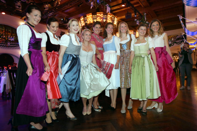 unsere wunderbaren Bayerischen Bierkoeniginnen-2